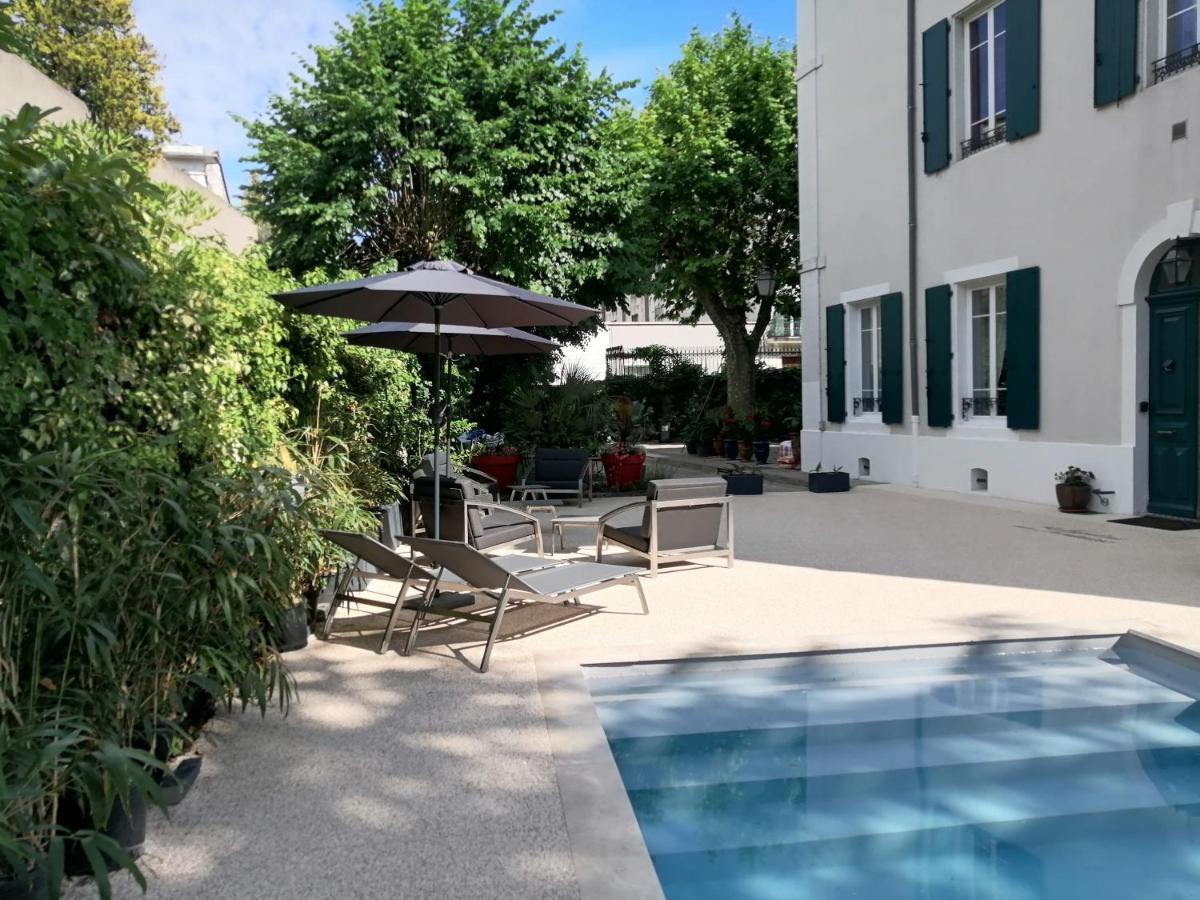 Bed and Breakfast Les Jardins De La Fontaine Alès Zewnętrze zdjęcie