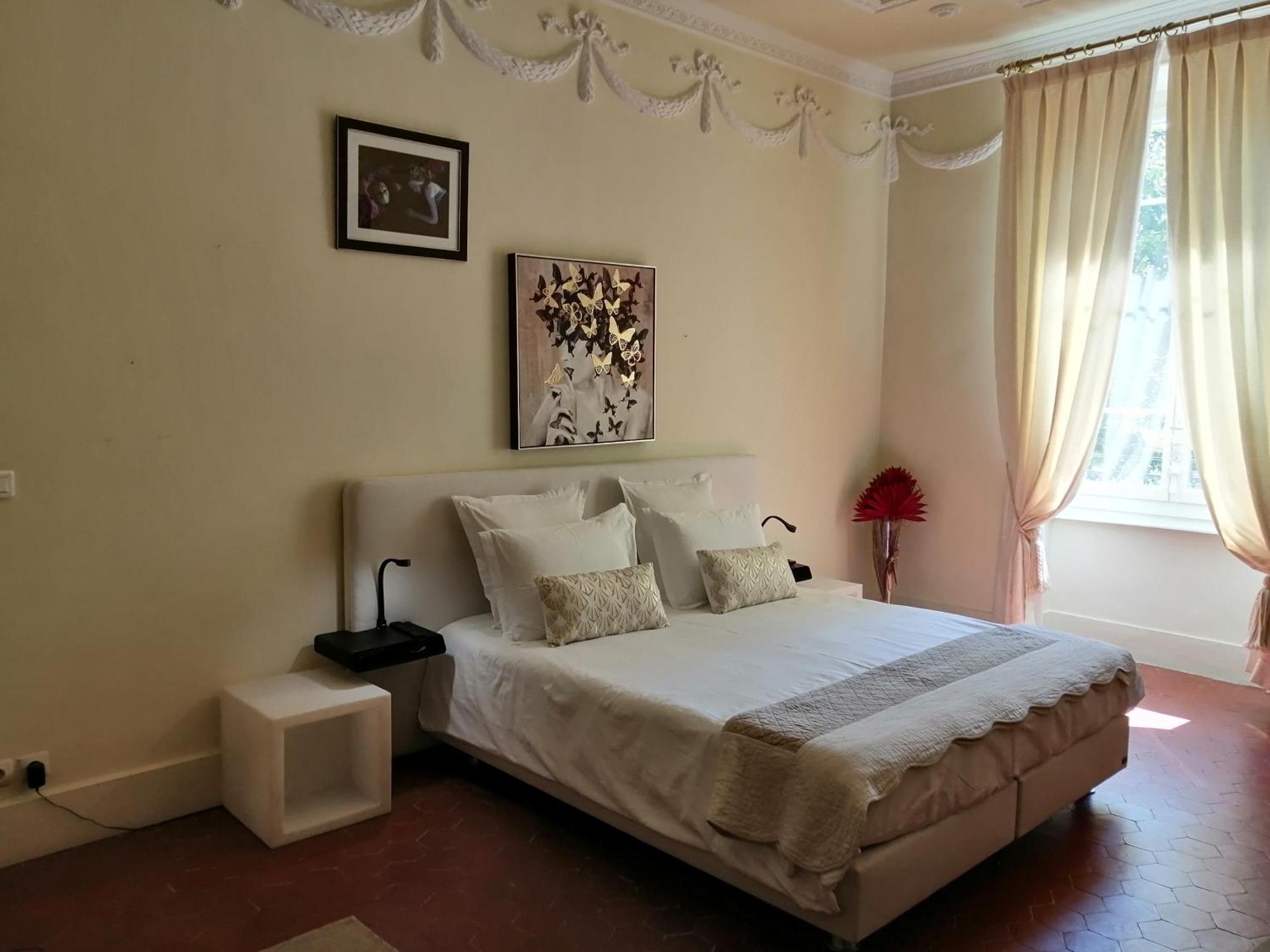 Bed and Breakfast Les Jardins De La Fontaine Alès Zewnętrze zdjęcie